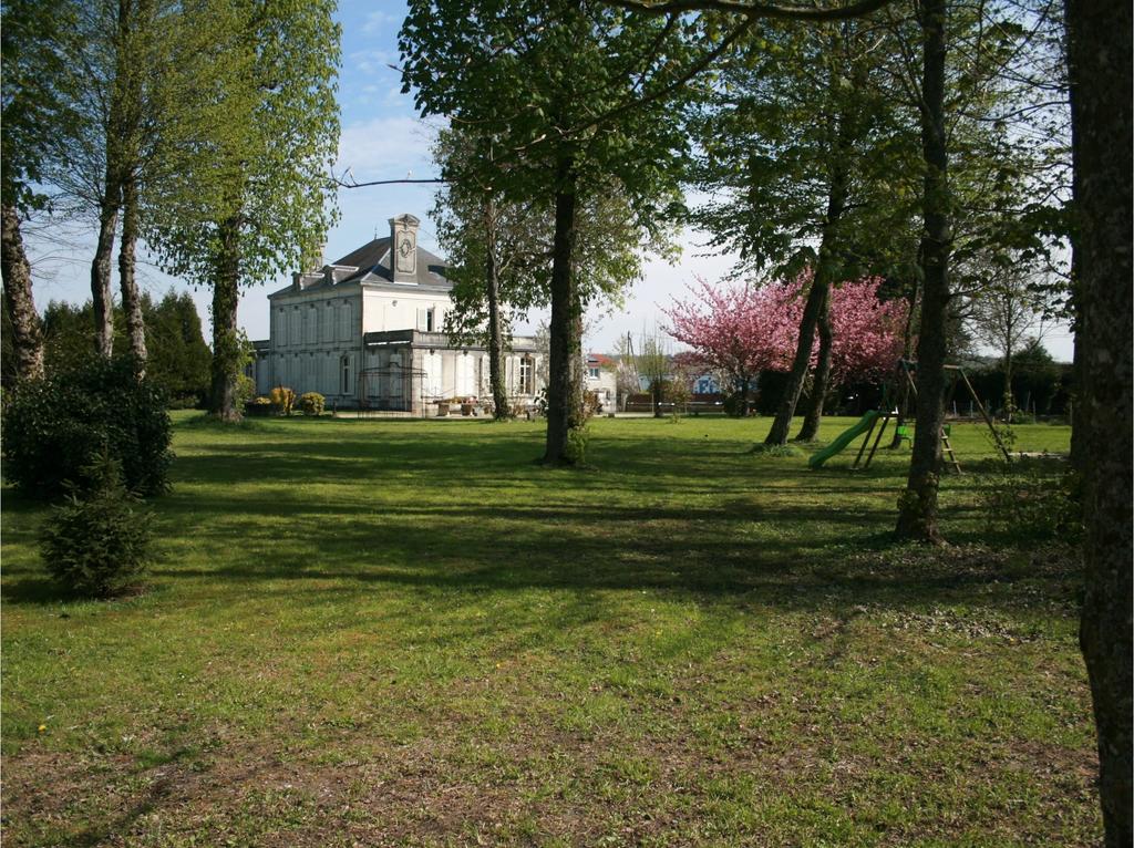 Chateau Du Clos Mortier Saint-Dizier Exteriér fotografie
